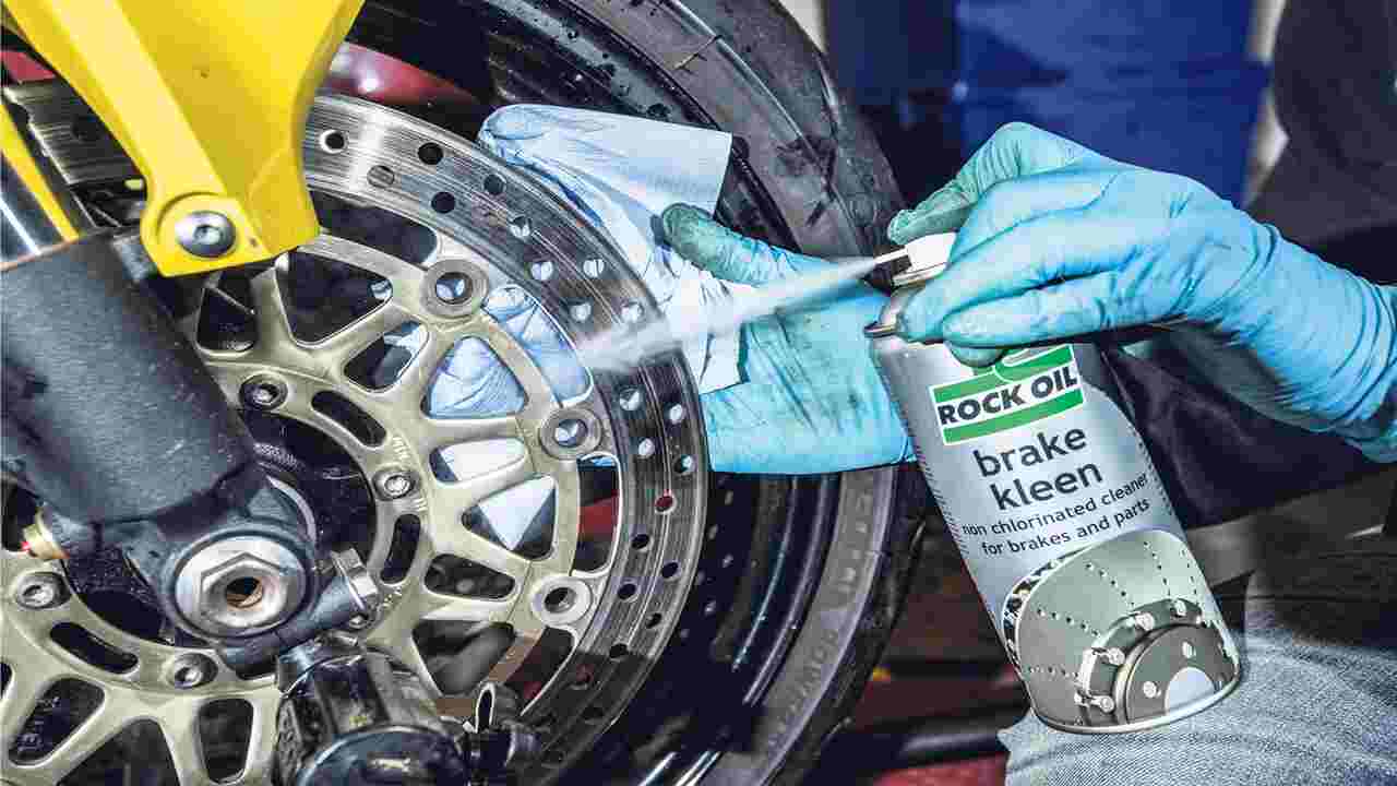 Cleaning And Preparing The Disc Brake Calipers