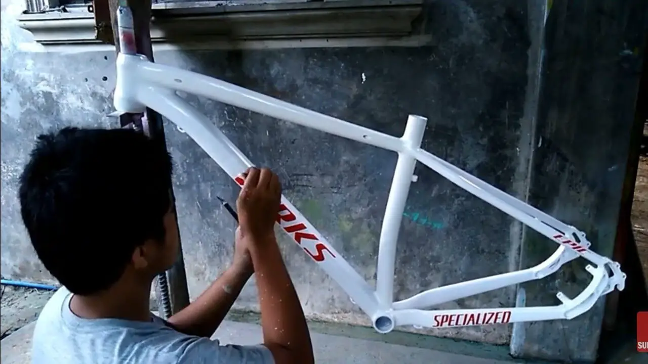 How Long Do Spray-Paint Decals Last On A Bike