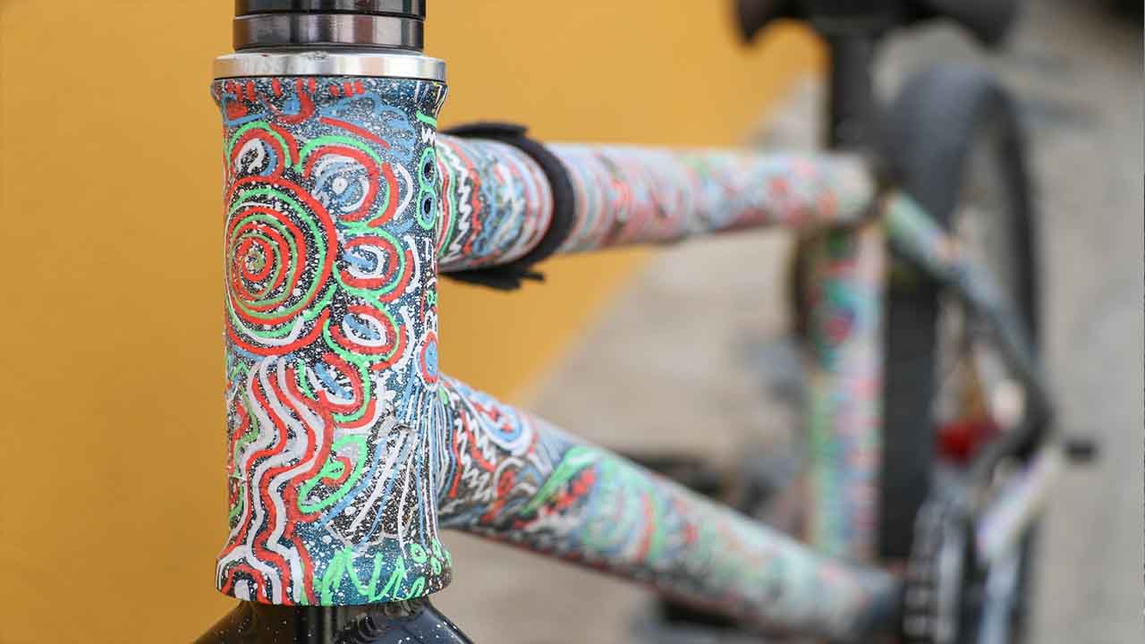 How To Give Your Bike A Custom Look With Cool Bicycle Spray Paint Designs