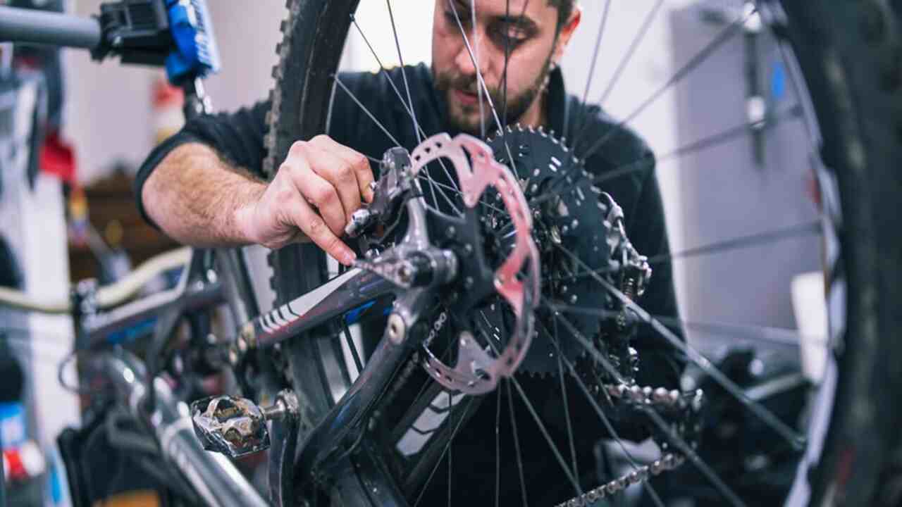 How To Solve Common Problems With Bike Spray-Brakes