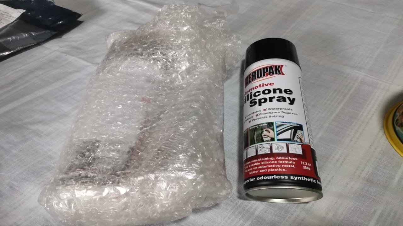 Importance Of Using Silicone Spray For Vehicle Maintenance